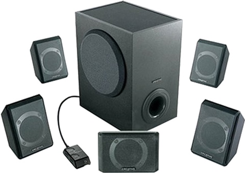 Creative store 5.1 speakers